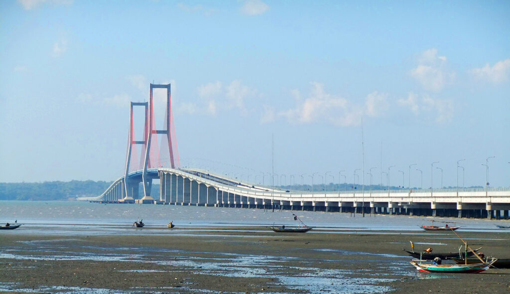 Inilah 7 Daftar Jembatan Terpanjang di Indonesia Beserta Lokasinya
