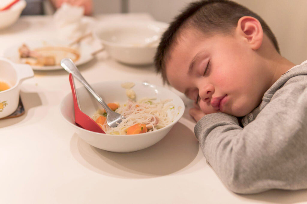 Kenali Food Coma: Keadaan Mengantuk Setelah Selesai Makan